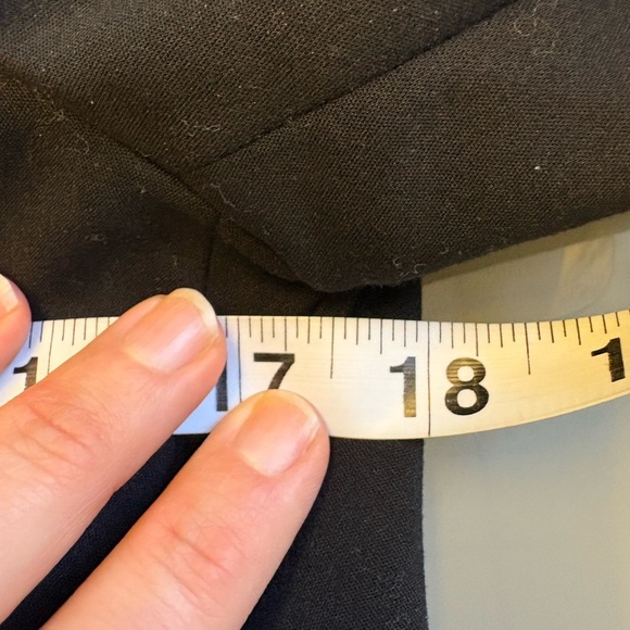 Banana Republic Classic tailored Black 2 button Blazer Suit Jacket womens size 4 - Picture 8 of 9